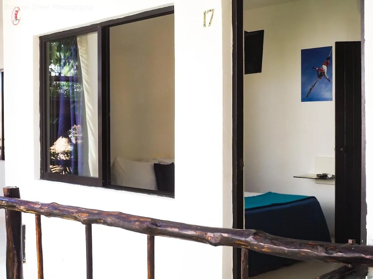 ****  Hotel Kinbe - Few Steps From 5Th Avenue And The Beach Playa del Carmen México