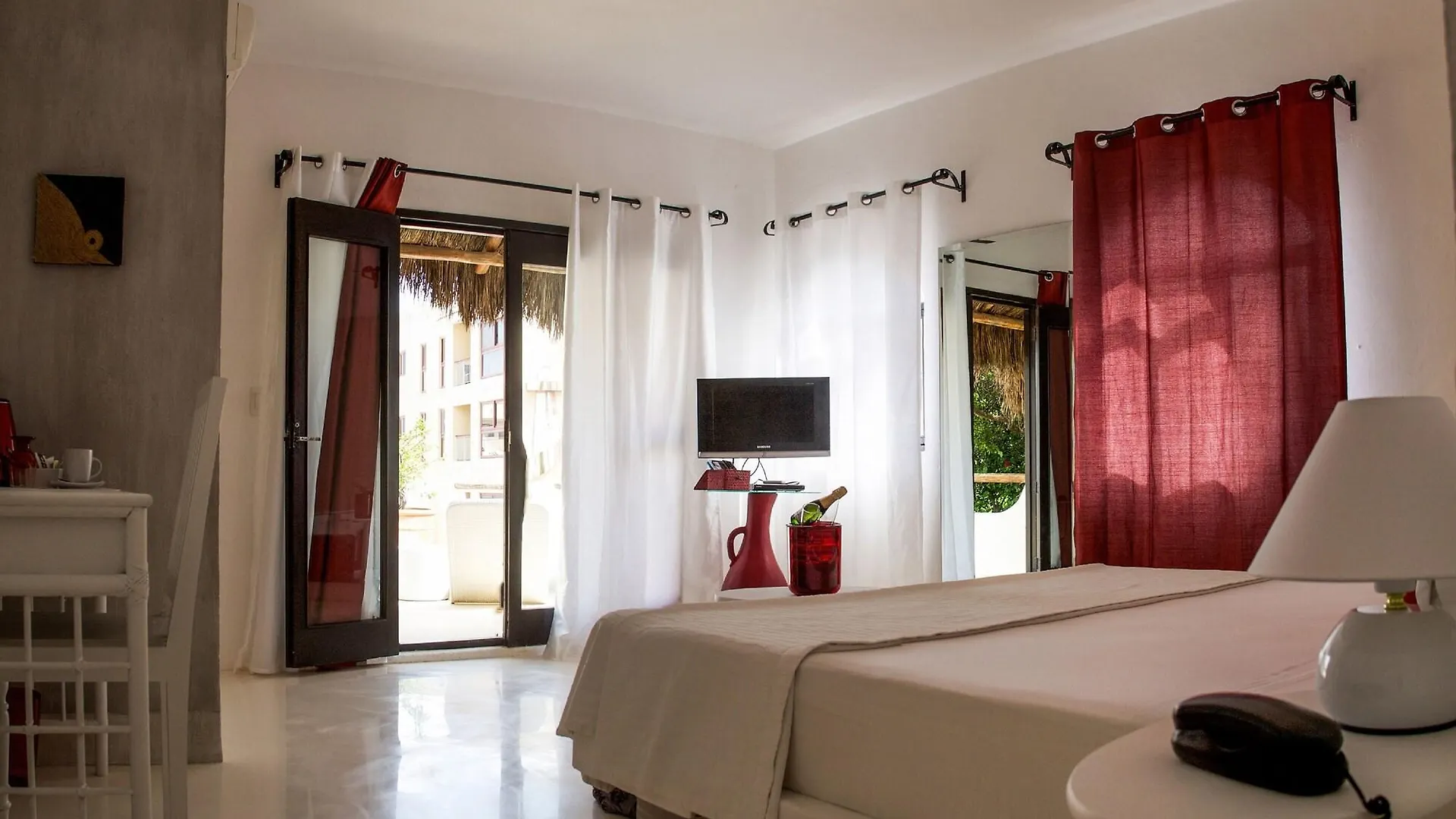 ****  Hotel Kinbe - Few Steps From 5Th Avenue And The Beach Playa del Carmen México