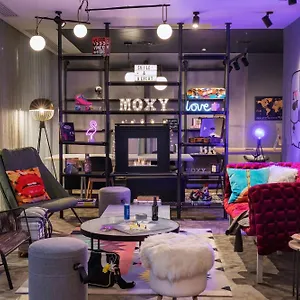 *** Hotel Moxy Old Town Romania