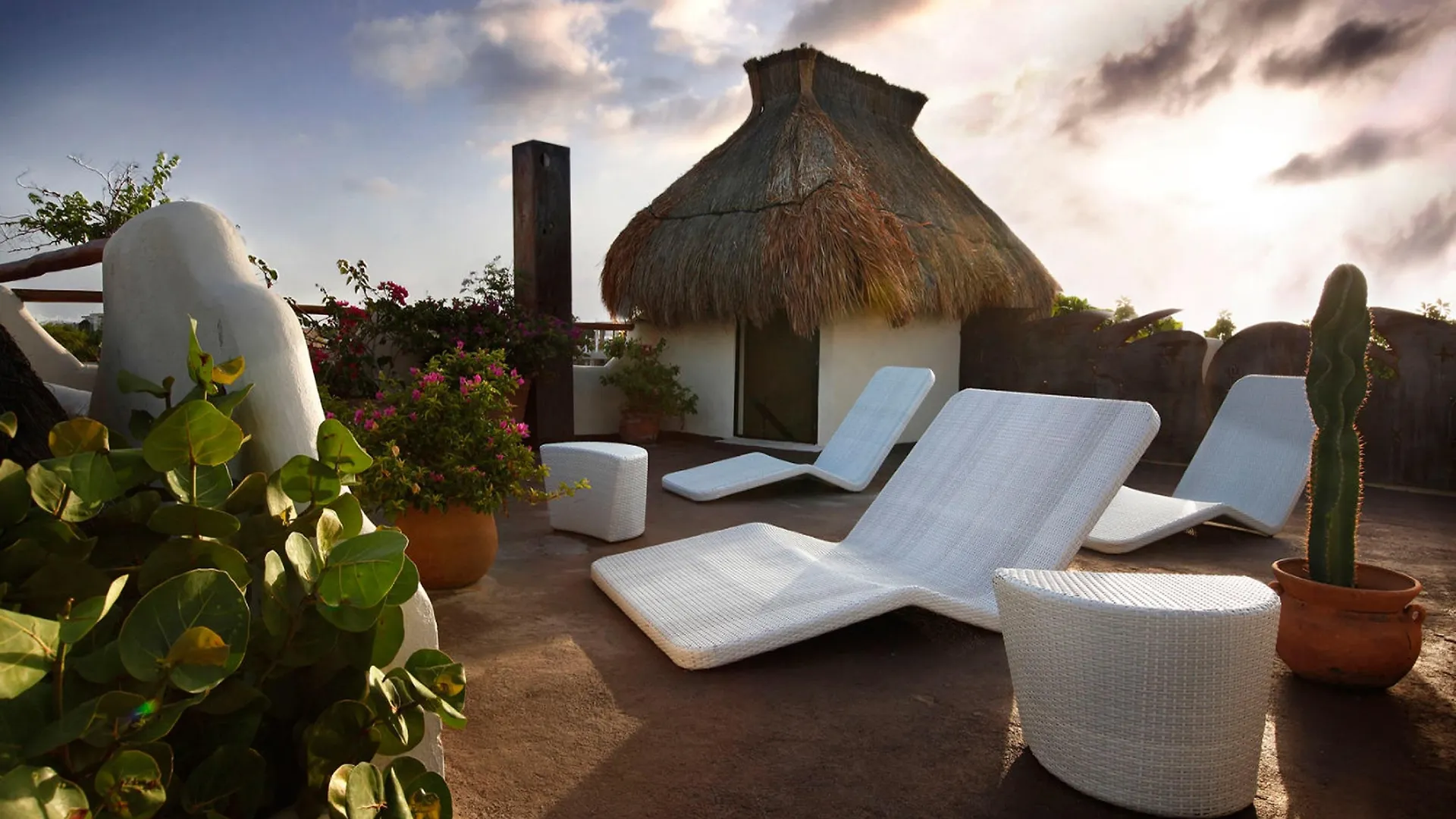 Kinbe Hotel Boutique Playa del Carmen